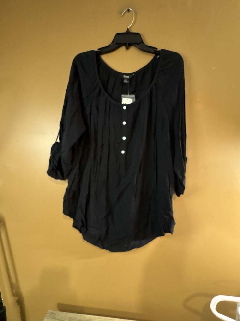 HC1105. Intro Casual Elegance Black Button Front Blouse Top Size XL